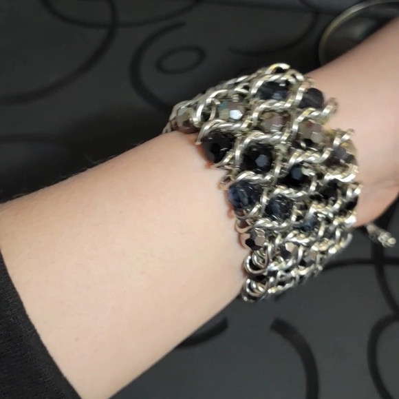 Onxy Dark Blue & Sterling Silver Chain Woven Bracelet, stretchy. - Picture 5 of 7